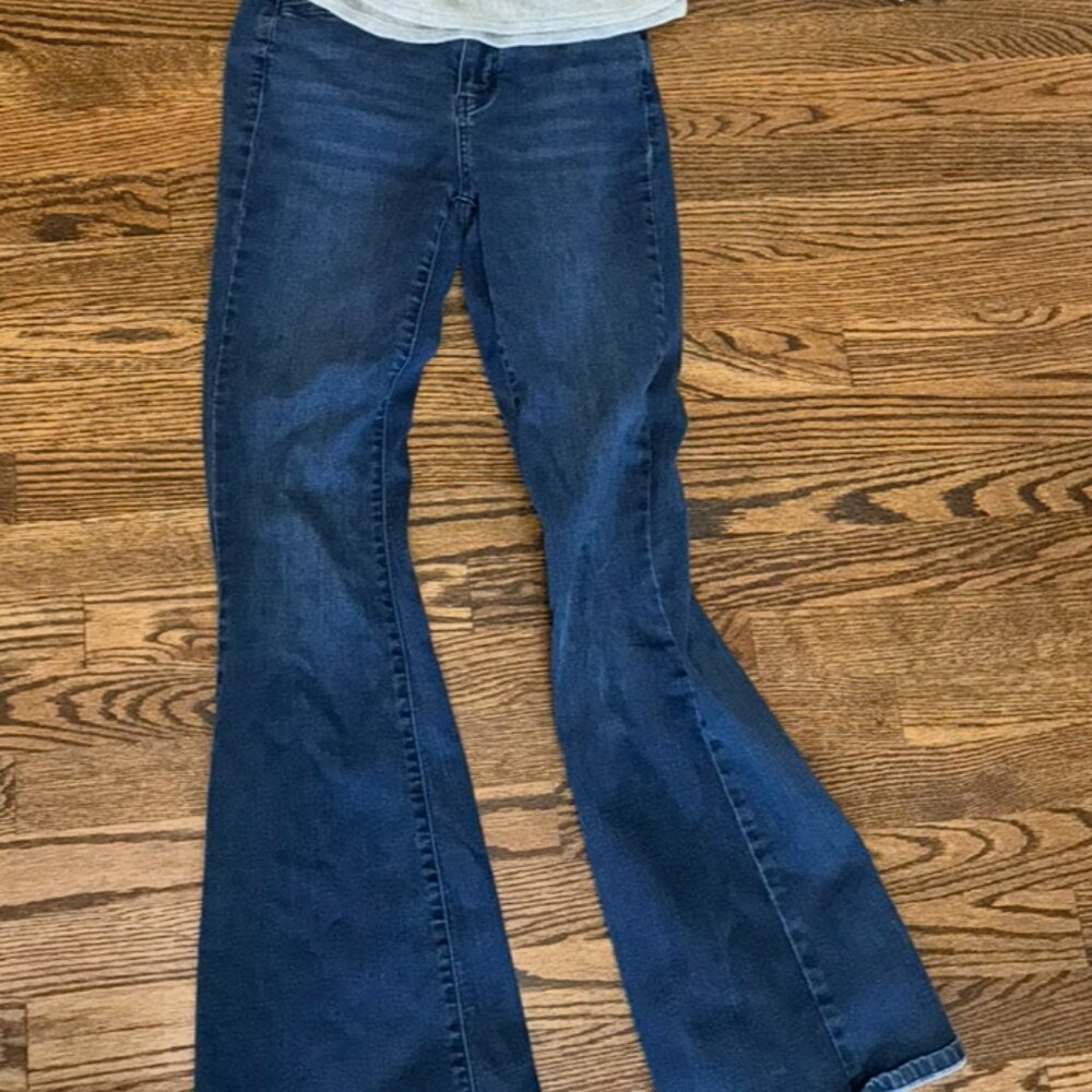 Sweater + Jean duo top(m) pants(4)